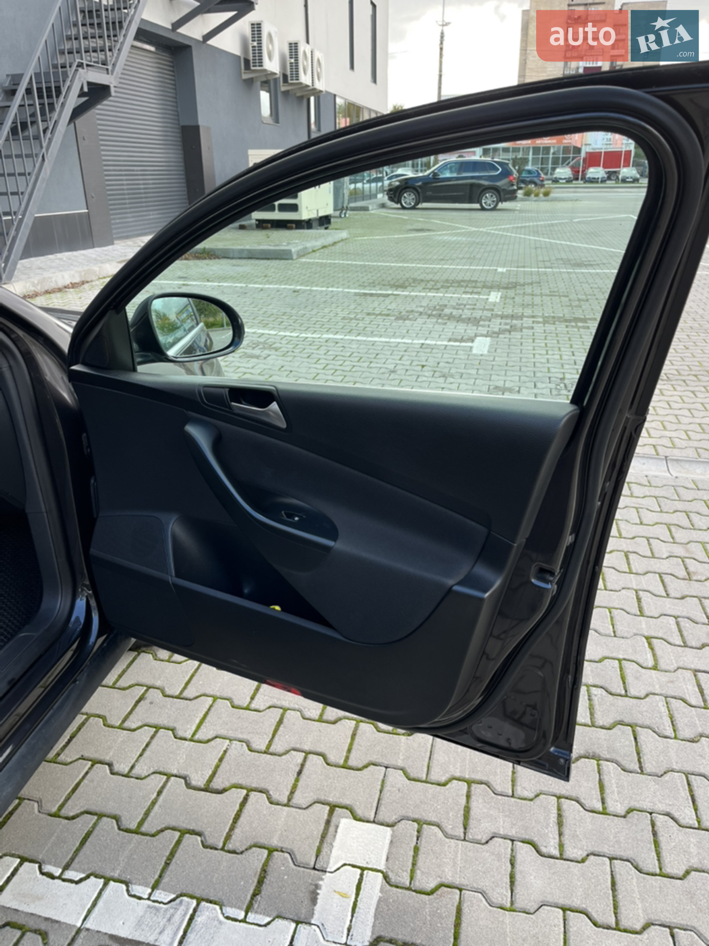 2010 Volkswagen Passat - мініатюра 13