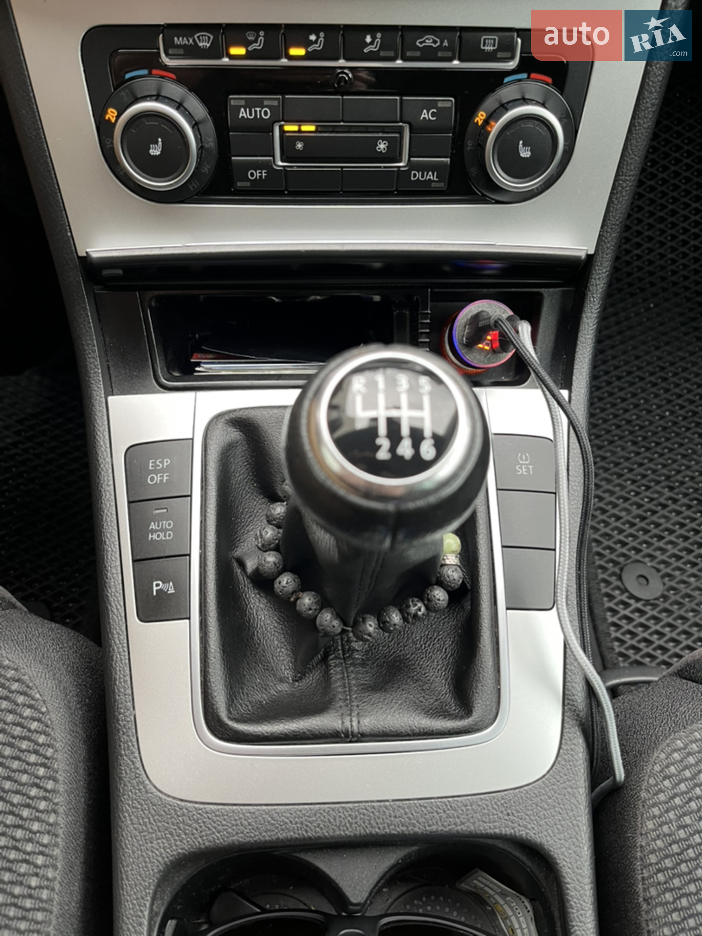 2010 Volkswagen Passat - мініатюра 22