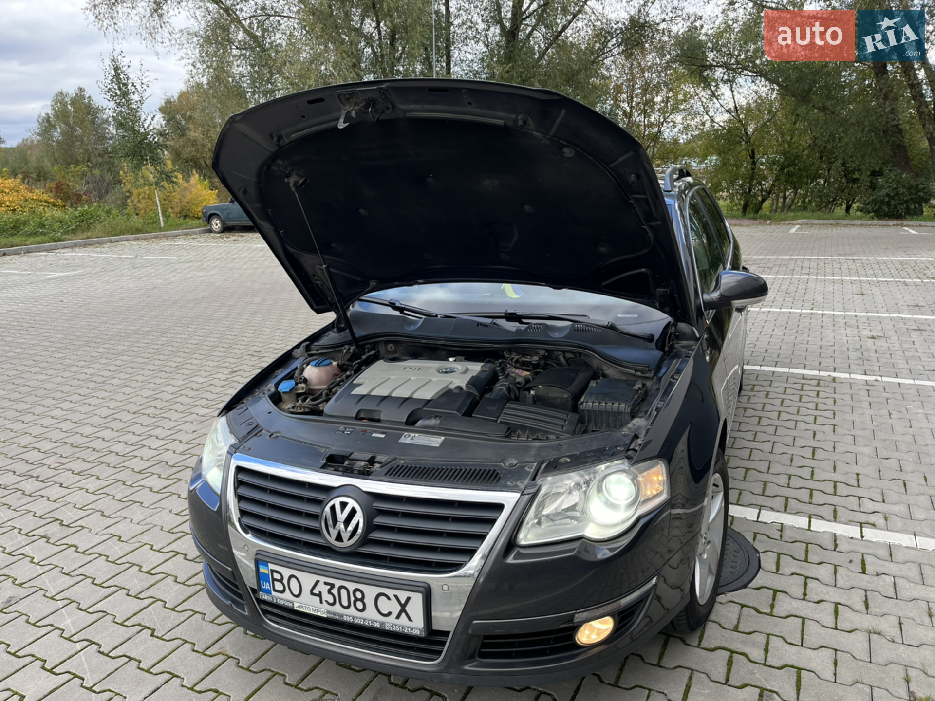 2010 Volkswagen Passat - мініатюра 21