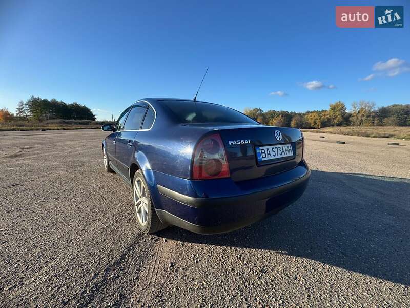 Седан Volkswagen Passat 2004 в Александровке фото 21 Седан Volkswagen Passat 2004 в Александровке