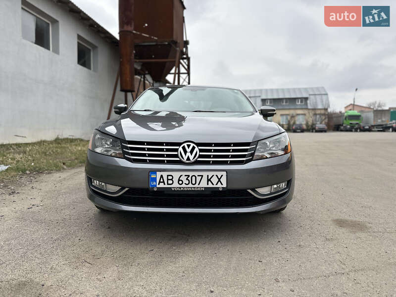 Седан Volkswagen Passat 2014 в Вінниці