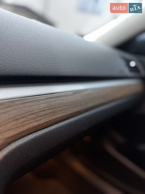 Седан Volkswagen Passat 2014 в Ровно фото 29 Седан Volkswagen Passat 2014 в Ровно