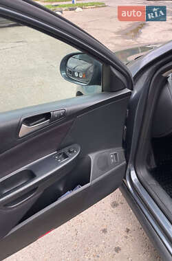 Седан Volkswagen Passat 2009 в 