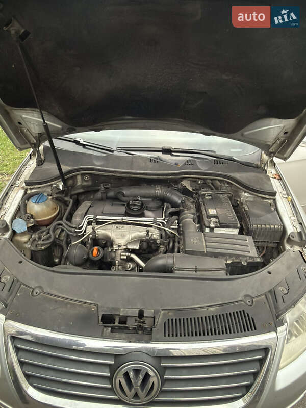 Універсал Volkswagen Passat 2005 в Києві фото 14 Універсал Volkswagen Passat 2005 в Києві