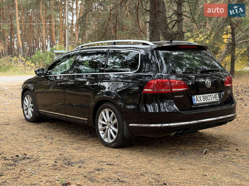 Універсал Volkswagen Passat 2010 в Харкові