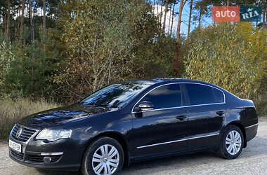 Седан Volkswagen Passat 2008 в Киеве