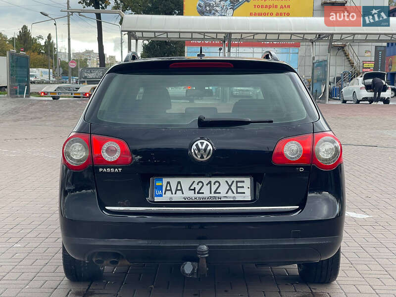 Универсал Volkswagen Passat 2006 в Киеве