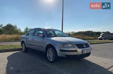 Седан Volkswagen Passat 2001 в Львові