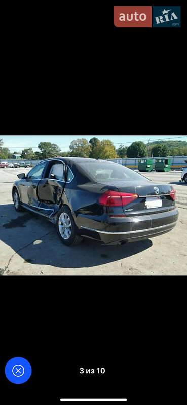 Седан Volkswagen Passat 2016 в Києві