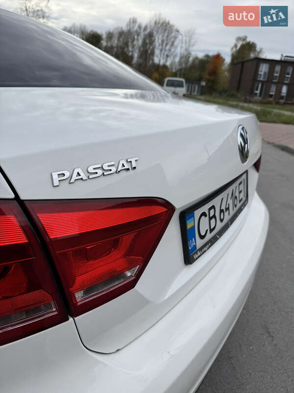 Седан Volkswagen Passat 2013 в Чернигове