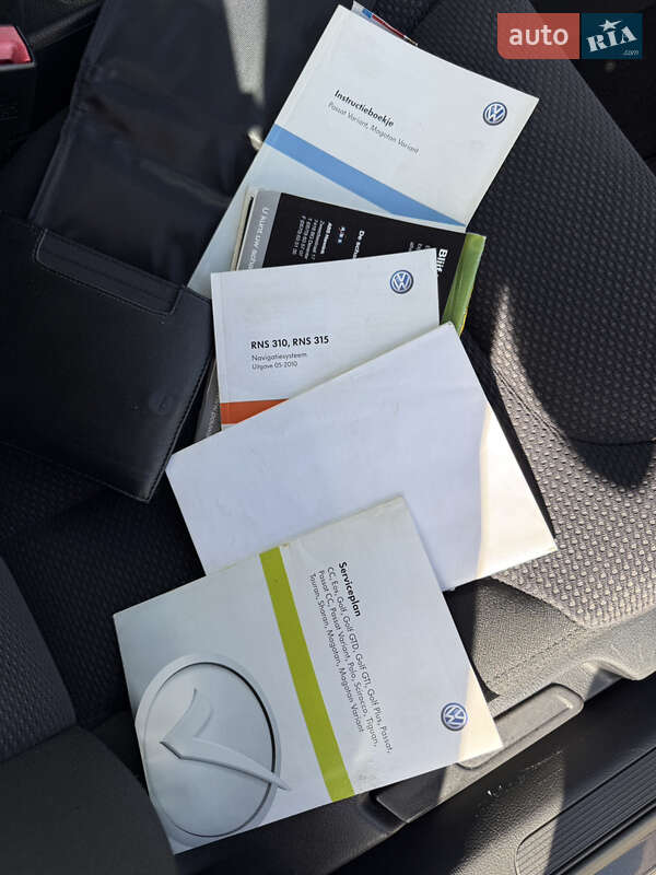 Универсал Volkswagen Passat 2010 в Ровно фото 23 Универсал Volkswagen Passat 2010 в Ровно