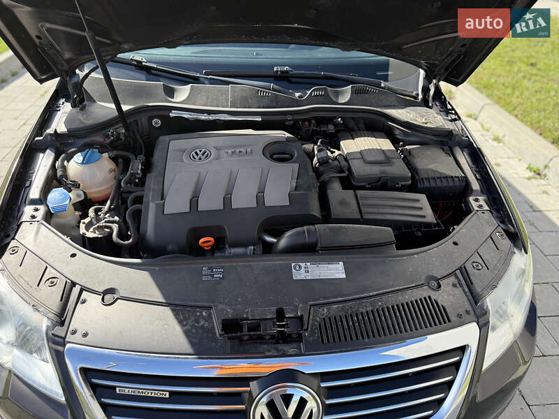 Универсал Volkswagen Passat 2010 в Ровно фото 37 Универсал Volkswagen Passat 2010 в Ровно