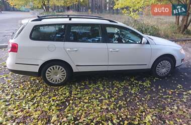 Универсал Volkswagen Passat 2010 в 