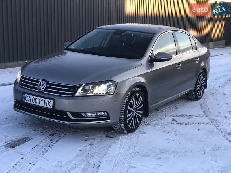Седан Volkswagen Passat 2013 в Виннице
