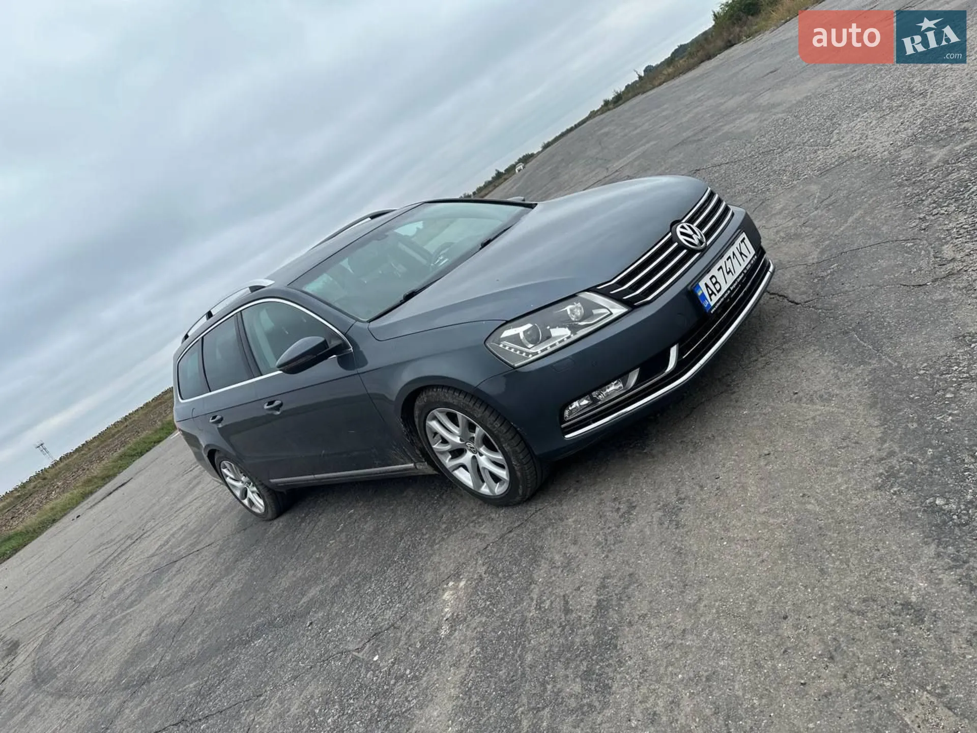 2011 Volkswagen Passat - мініатюра 4