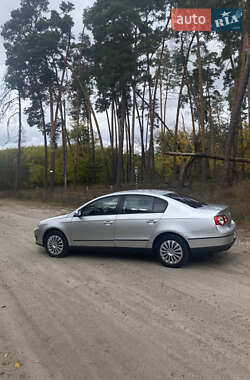 Седан Volkswagen Passat 2006 в 