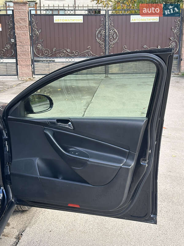 Универсал Volkswagen Passat 2006 в Ровно