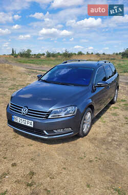 Универсал Volkswagen Passat 2012 в 