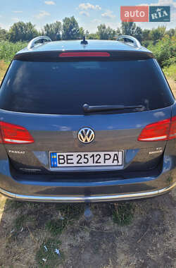 Универсал Volkswagen Passat 2012 в 