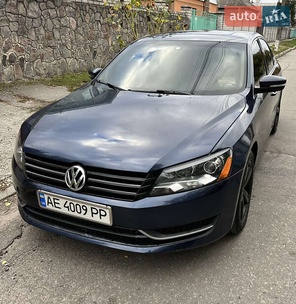 Volkswagen Passat 2013 Volkswagen Passat 2013