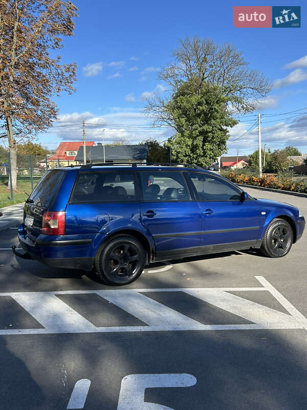 Універсал Volkswagen Passat 2001 в Бородянці