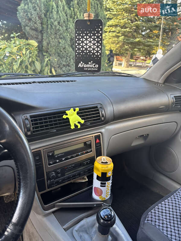 Седан Volkswagen Passat 1997 в Львові