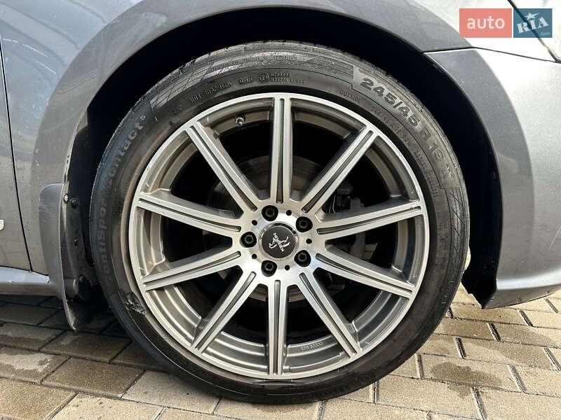 Седан Volkswagen Passat 2015 в Киеве