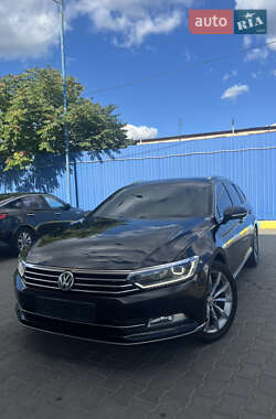 Універсал Volkswagen Passat 2016 в Білгороді-Дністровському