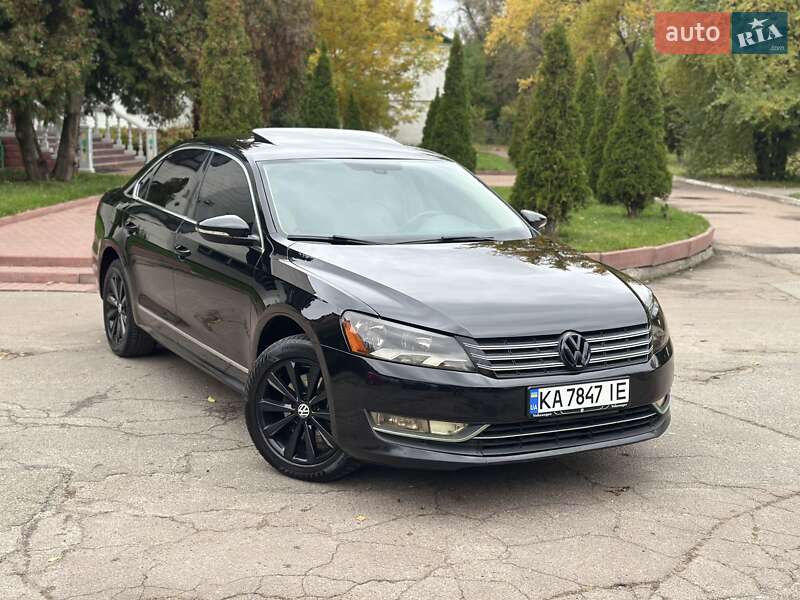 Седан Volkswagen Passat 2011 в 