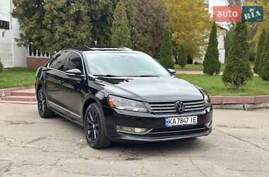Седан Volkswagen Passat 2011 в 