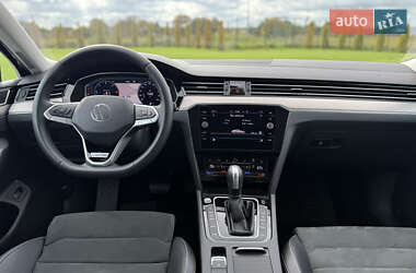 Седан Volkswagen Passat 2020 в 