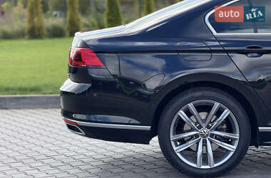 Седан Volkswagen Passat 2020 в 