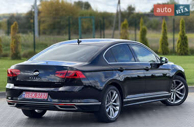 Седан Volkswagen Passat 2020 в 