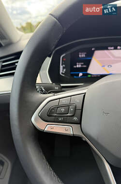 Седан Volkswagen Passat 2020 в 