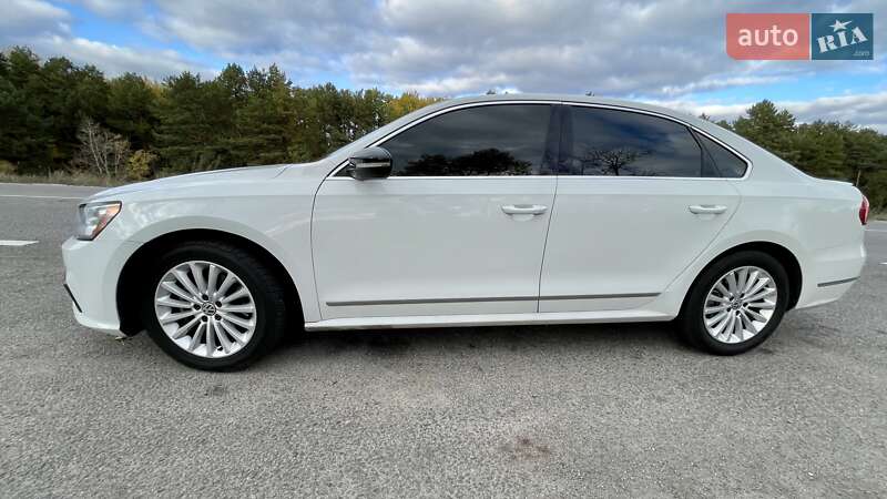 Седан Volkswagen Passat 2016 в Каменском