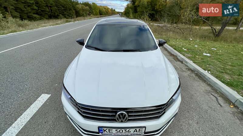Седан Volkswagen Passat 2016 в Каменском