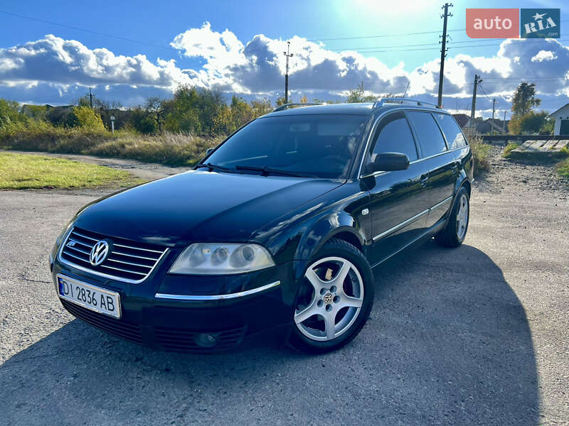 Универсал Volkswagen Passat 2003 в Звягеле