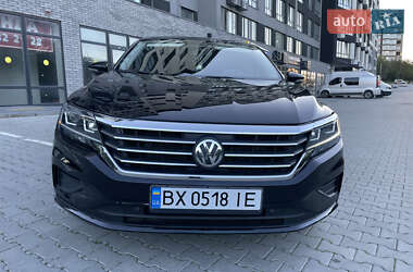 Седан Volkswagen Passat 2020 в Хмельницькому
