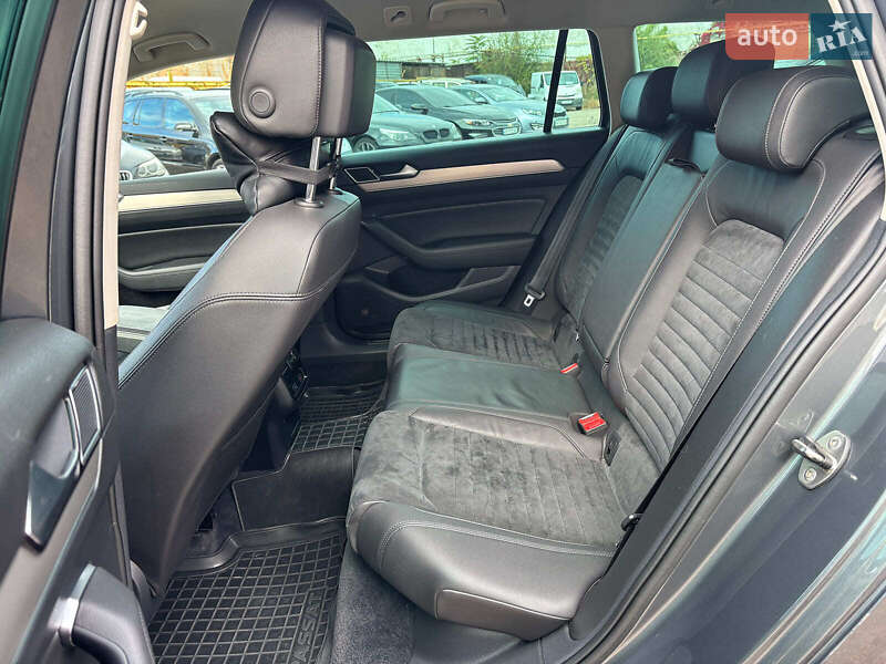 Універсал Volkswagen Passat 2017 в Запоріжжі