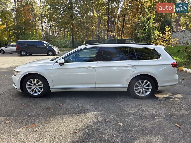 Универсал Volkswagen Passat 2016 в Буче