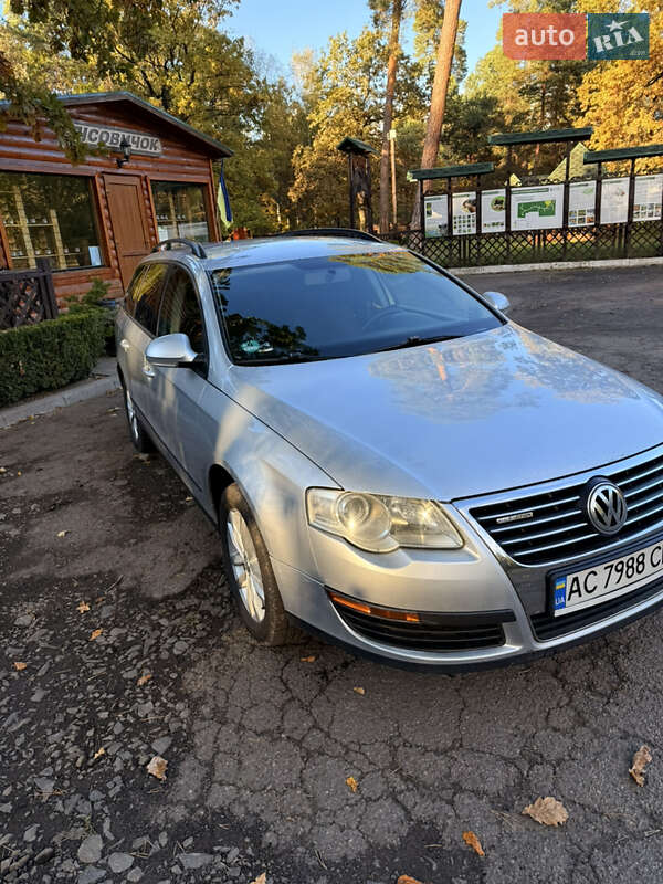 Универсал Volkswagen Passat 2007 в Киверцах