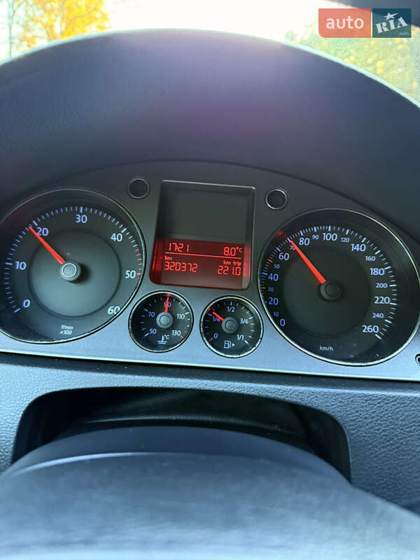 Универсал Volkswagen Passat 2007 в Киверцах