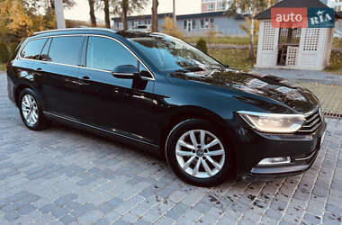 Універсал Volkswagen Passat 2015 в Тернополі