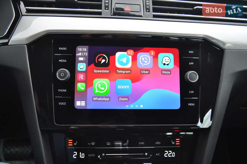 Универсал Volkswagen Passat 2022 в Киеве