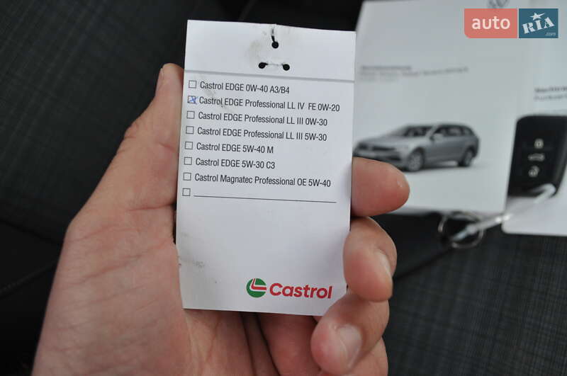 Универсал Volkswagen Passat 2022 в Киеве