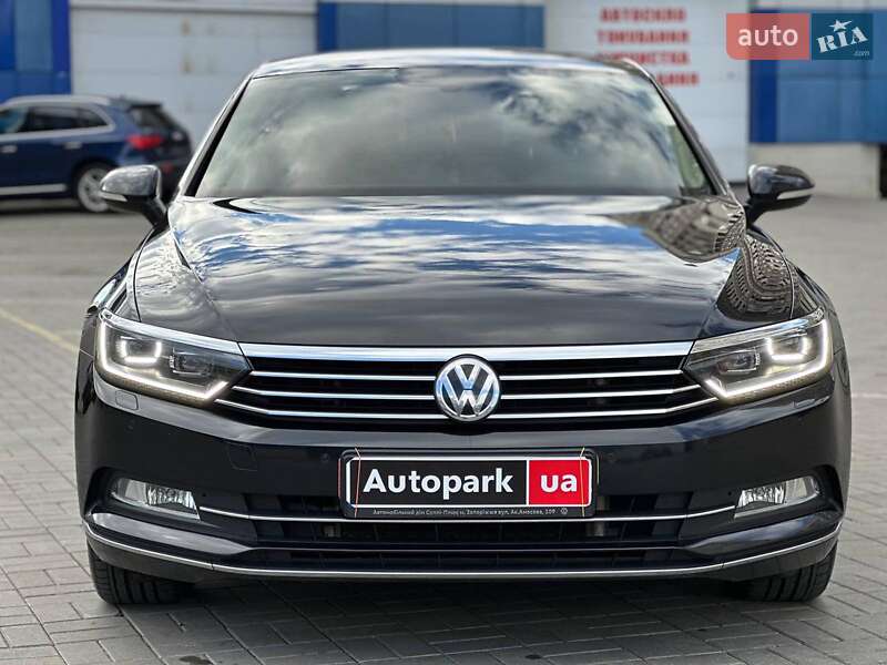Седан Volkswagen Passat 2017 в Одессе