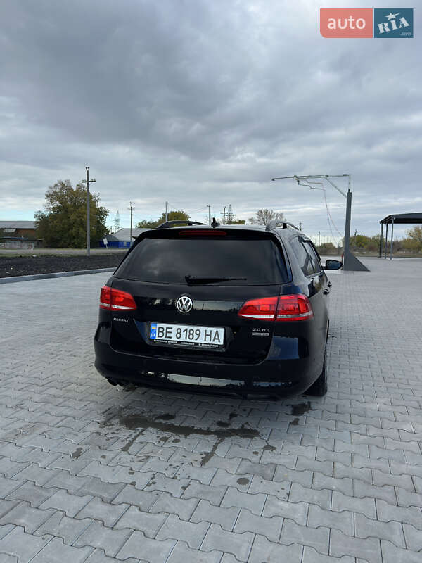 Универсал Volkswagen Passat 2011 в Первомайске