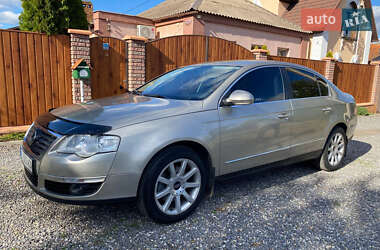 Седан Volkswagen Passat 2008 в Кривом Роге