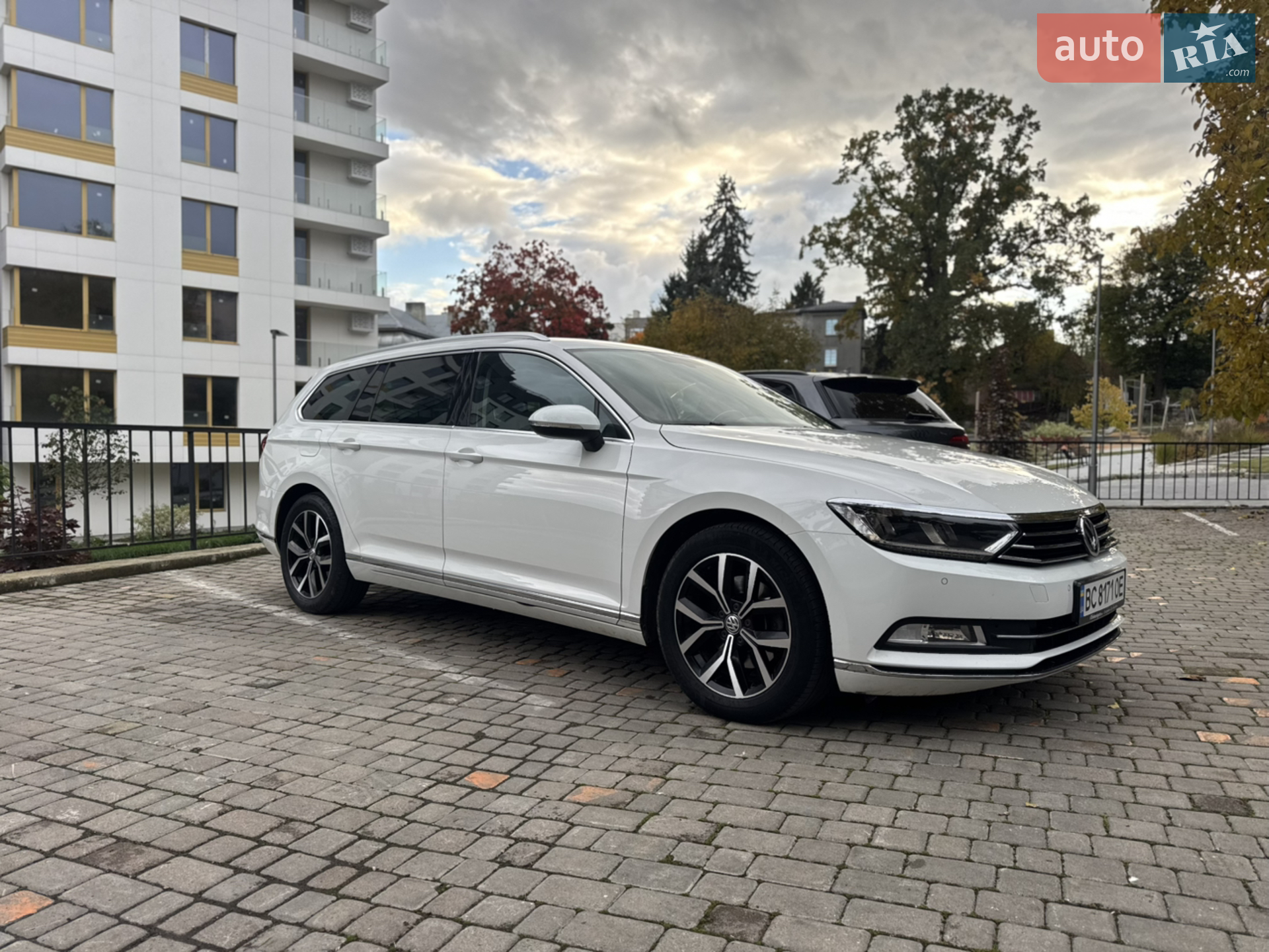 2016 Volkswagen Passat - мініатюра 3