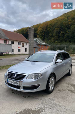 Універсал Volkswagen Passat 2006 в Тячеві